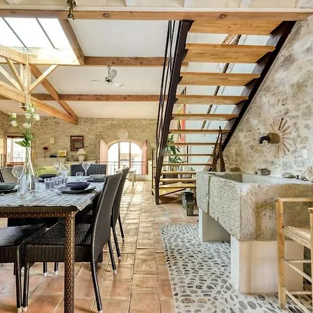 Loft Centre-ville Parking, Clim, Wifi