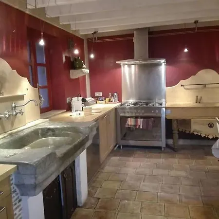 Loft Centre-ville Parking, Clim, Wifi