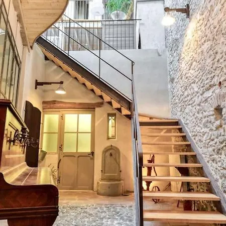 Loft Centre-ville Parking, Clim, Wifi Carcassonne