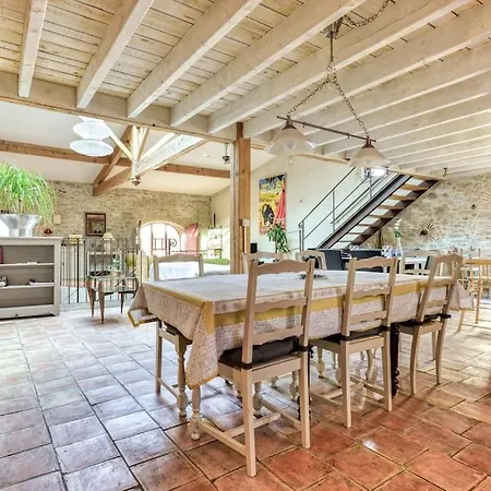 Feriehus Loft Centre-ville Parking, Clim, Wifi *