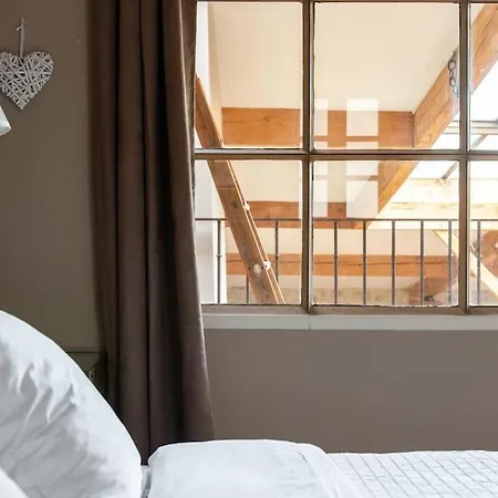 Loft Centre-ville Parking, Clim, Wifi Feriehus *