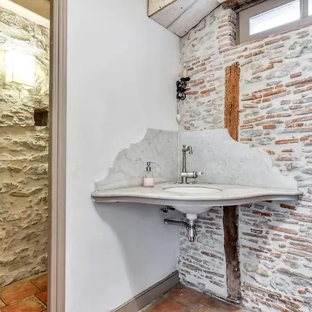 Loft Centre-ville Parking, Clim, Wifi Feriehus