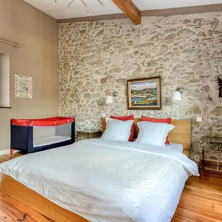 Feriehus Loft Centre-ville Parking, Clim, Wifi