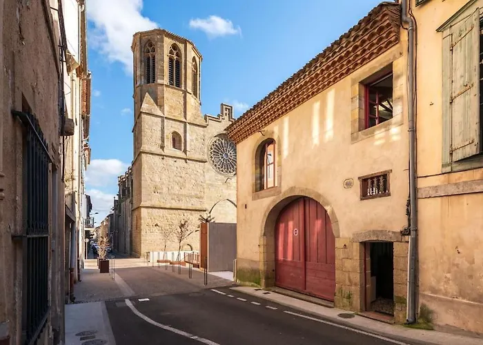 Loft Centre-ville Parking, Clim, Wifi * Carcassonne