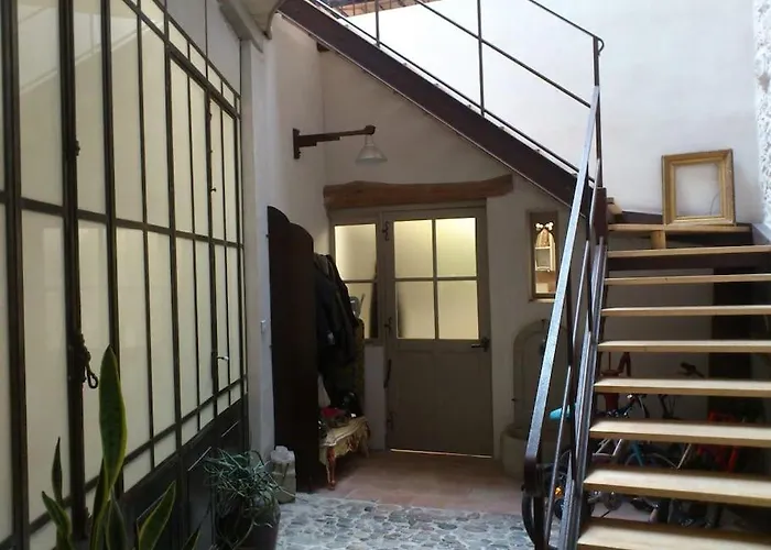 Loft Centre-ville Parking, Clim, Wifi Dom wakacyjny Carcassonne